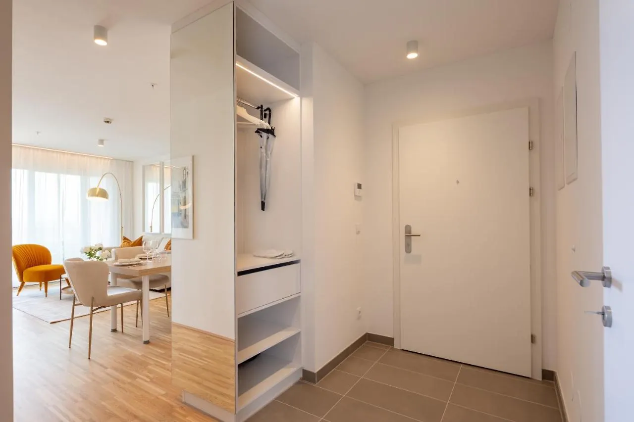 Apartment GRÜN&URBAN - direkt an der Therme - 15 Minuten ins Zentrum Wien