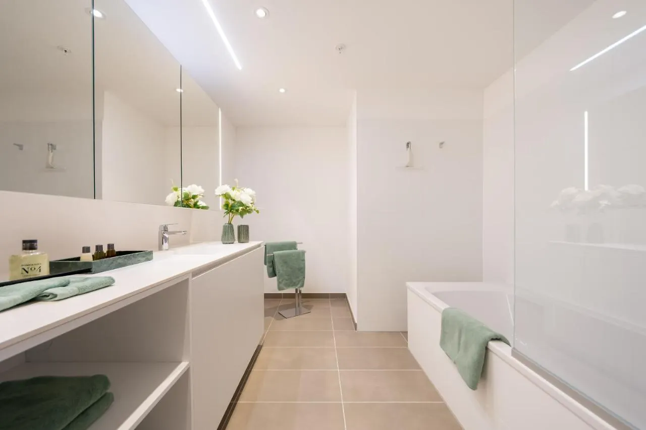 GRÜN&URBAN - direkt an der Therme - 15 Minuten ins Zentrum Wien Apartment
